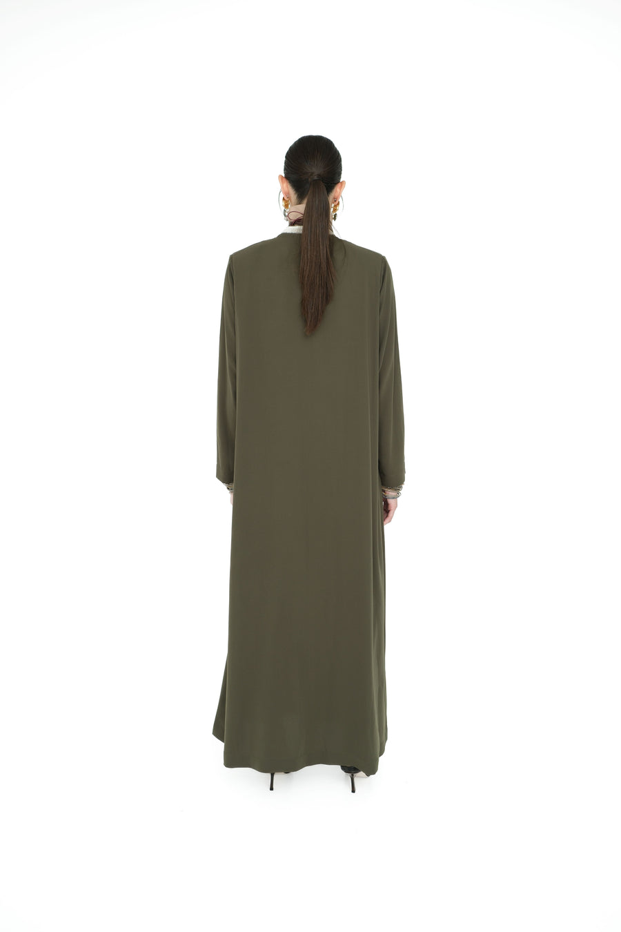 MINIMAL BISHT