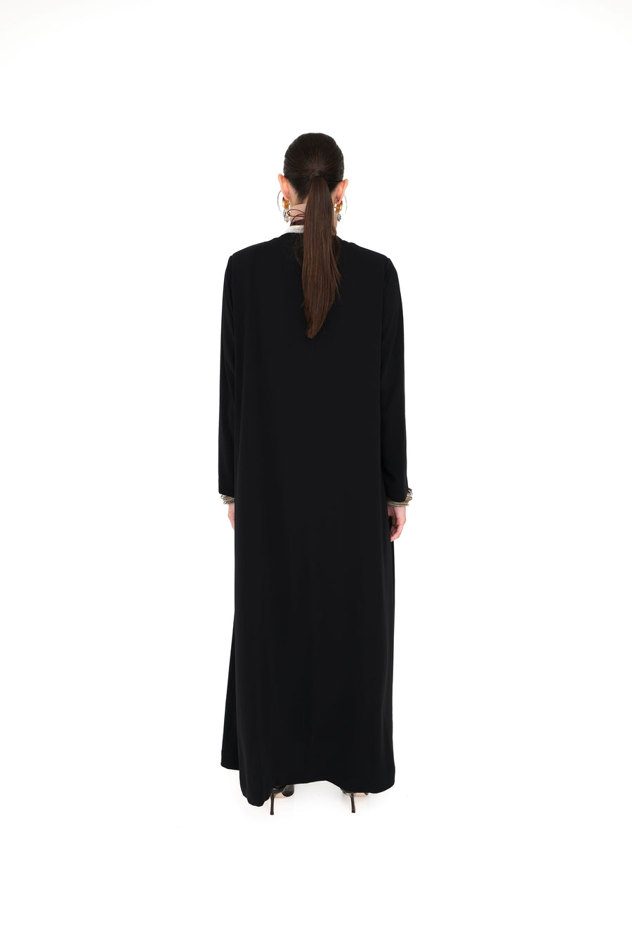 MINIMAL BISHT