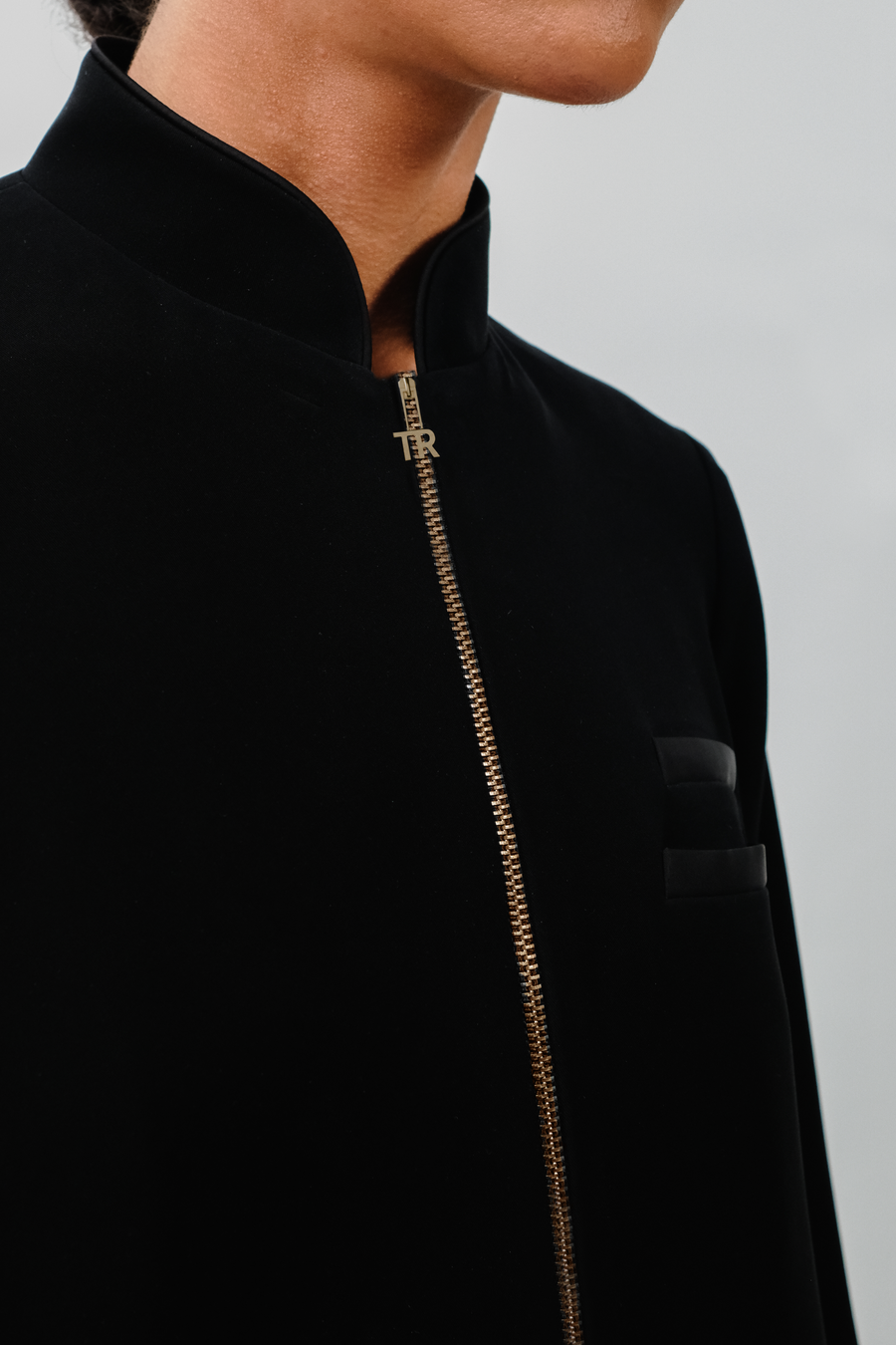 TWO-WAY TRZI ZIPPER ABAYA