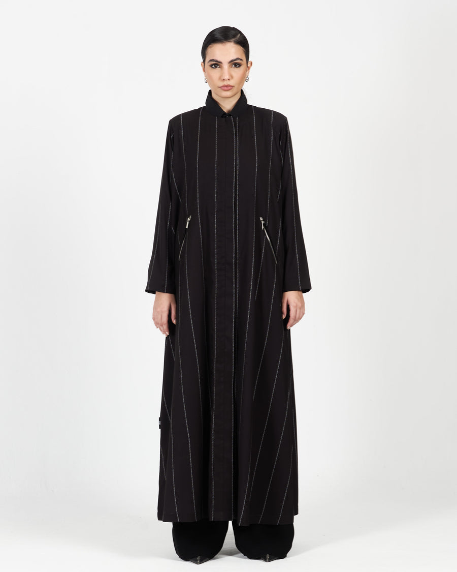 STRIPED DIAGONAL ZIPPER POCKET ABAYA