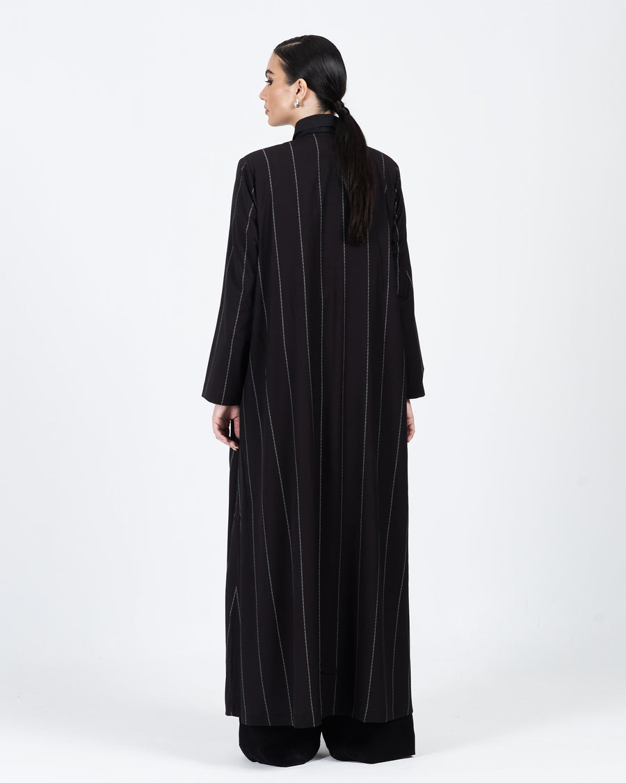 STRIPED DIAGONAL ZIPPER POCKET ABAYA