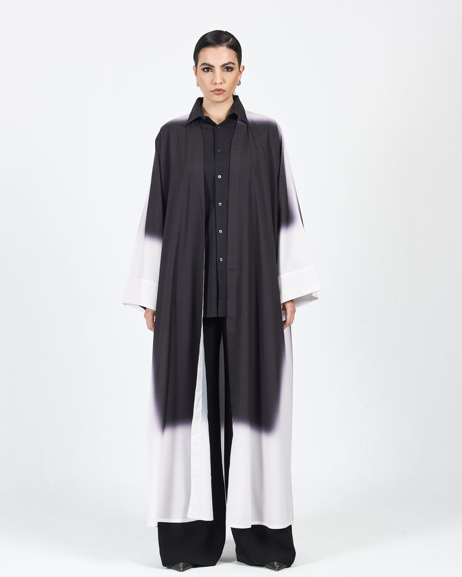 THE T-CUT CONTRAST ABAYA