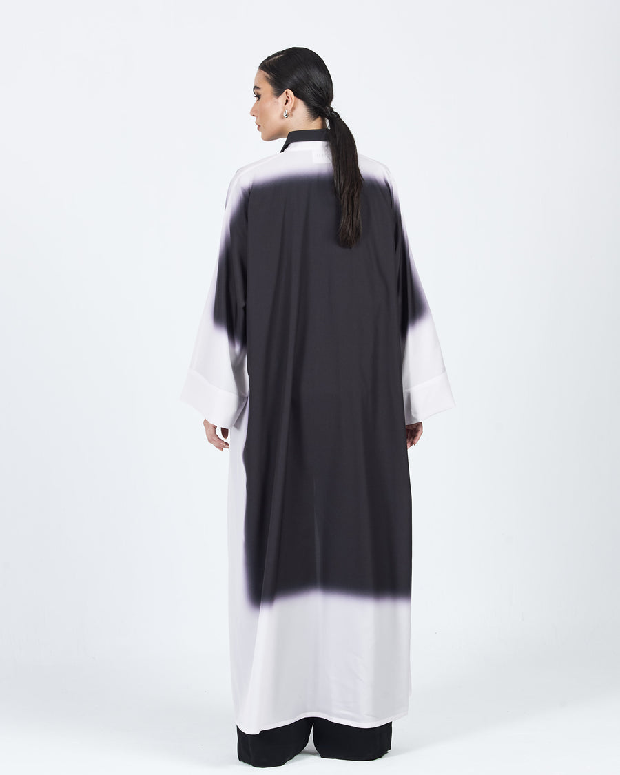 THE T-CUT CONTRAST ABAYA