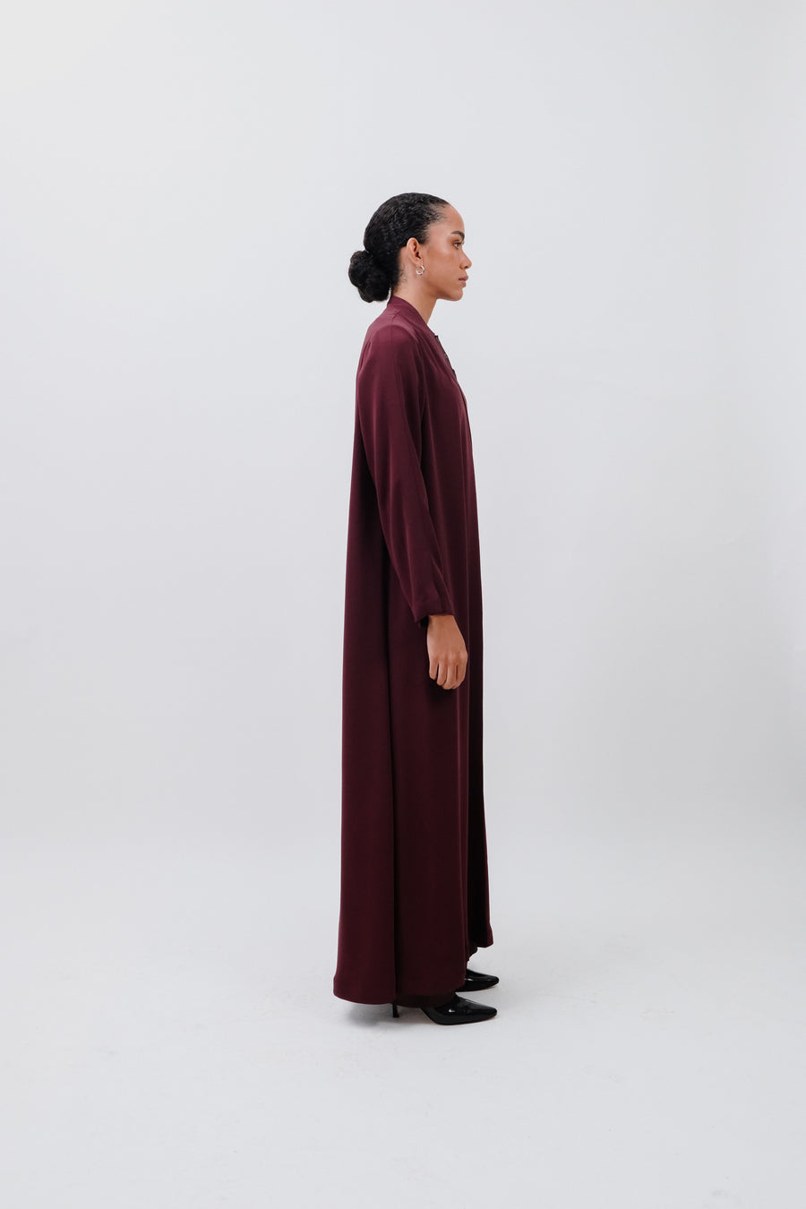 OFFSET SLIT ABAYA