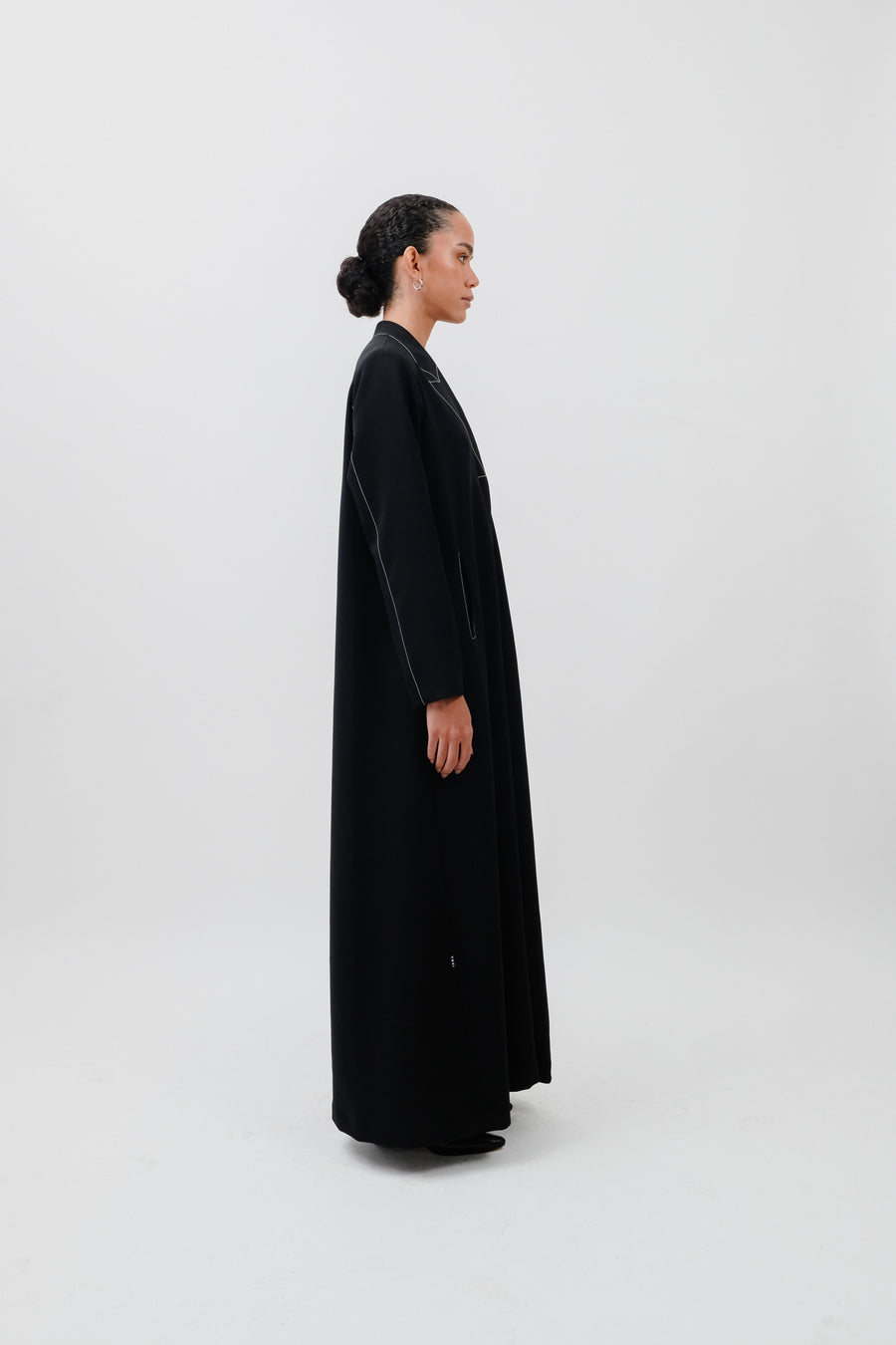 EDGE ABAYA