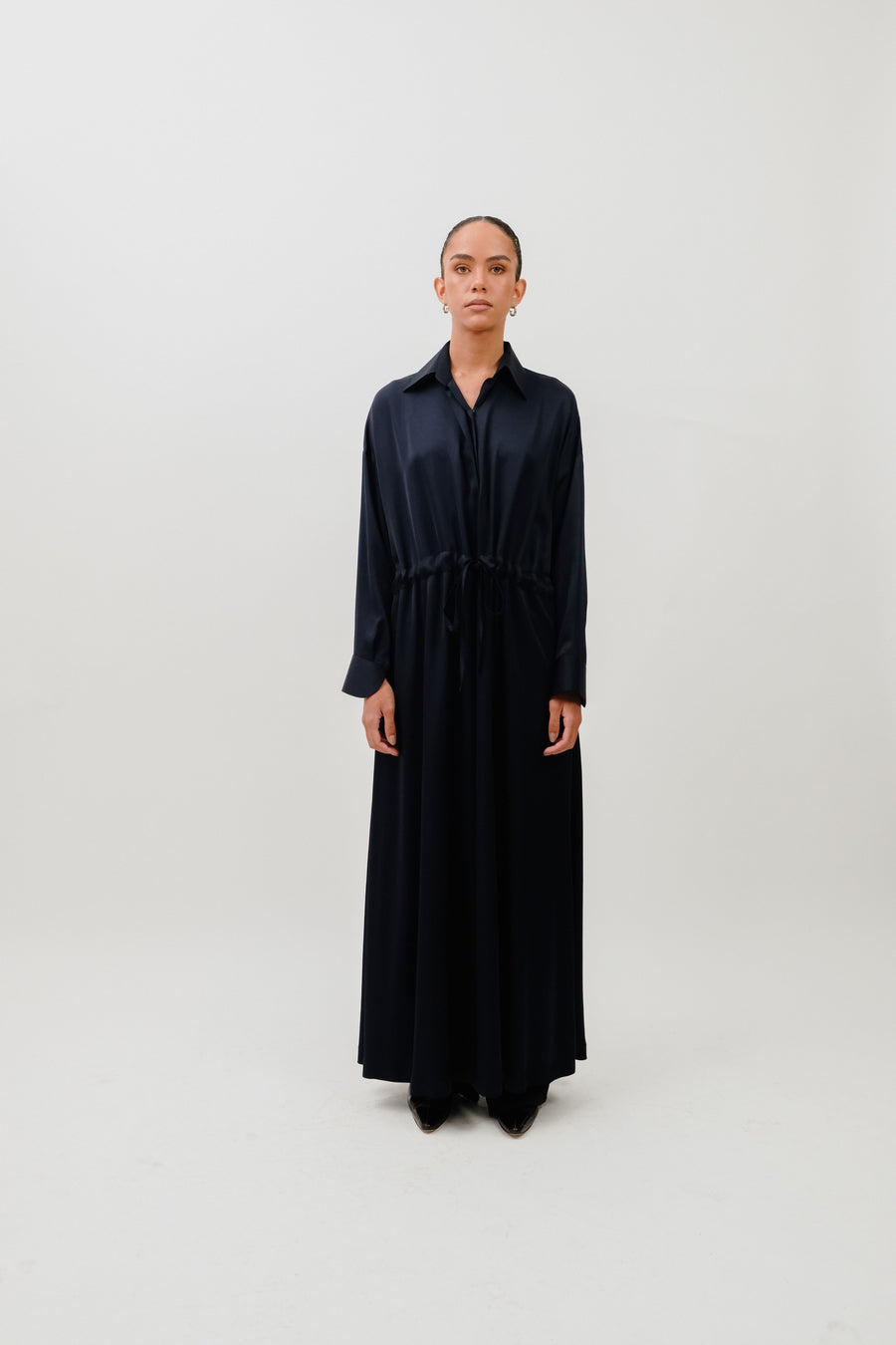 THE DRAWSTRING ABAYA