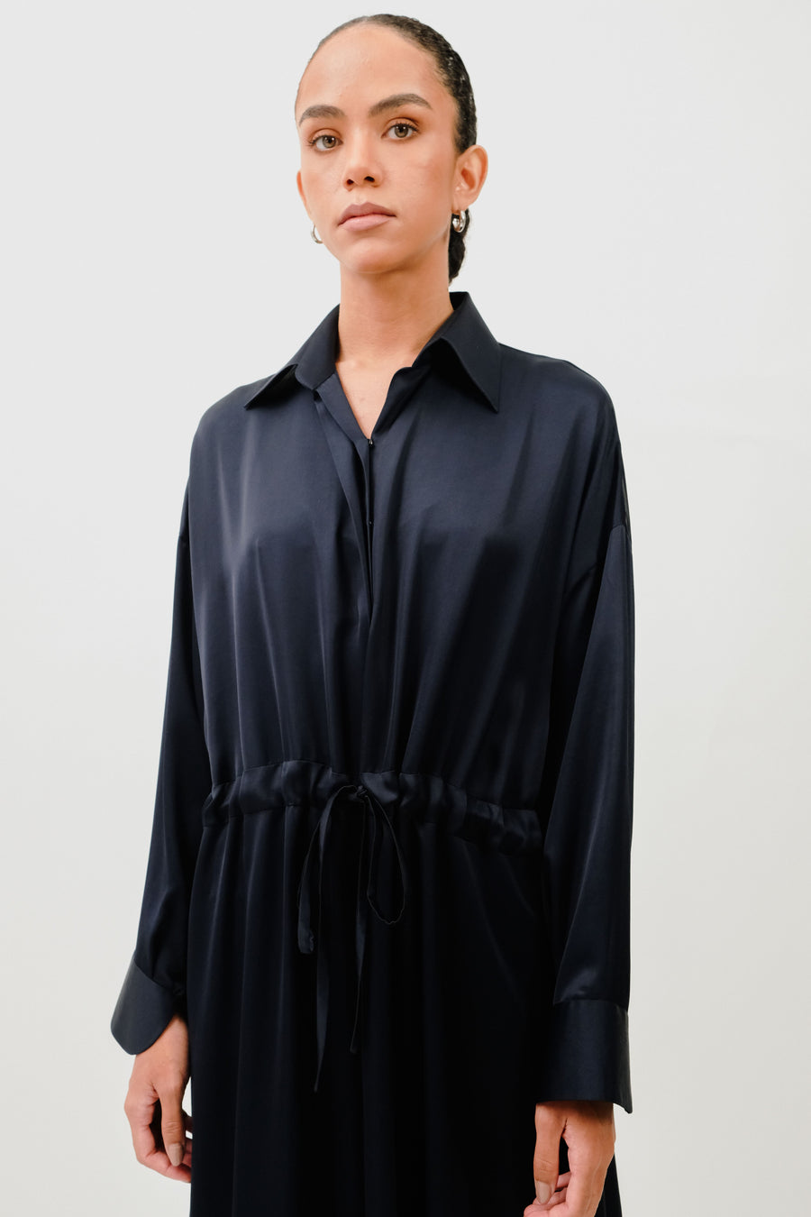 THE DRAWSTRING ABAYA