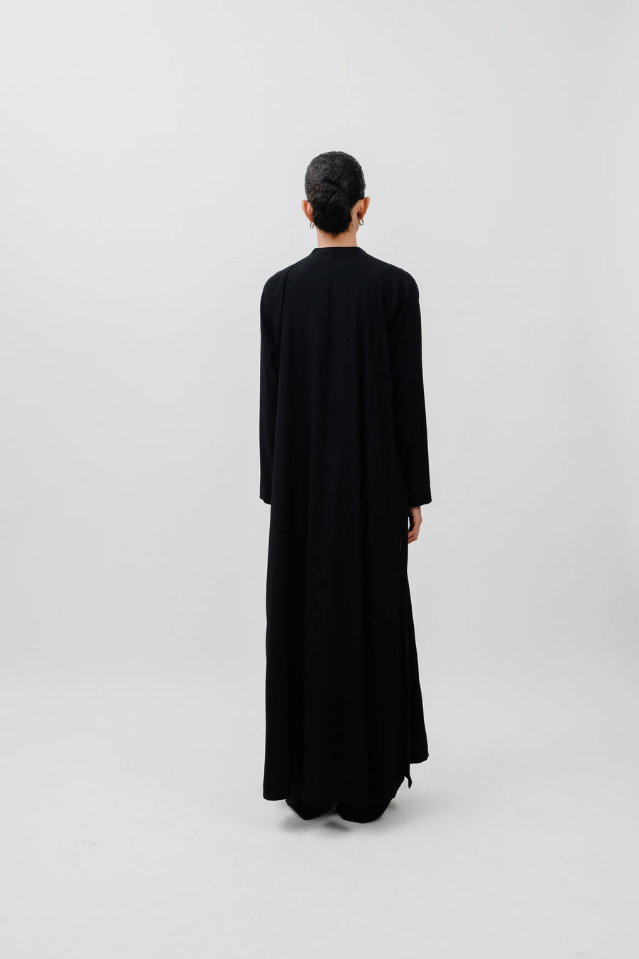THE RAGLAN ABAYA