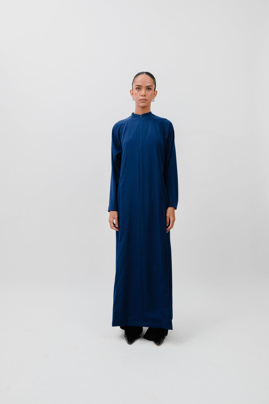 THE RAGLAN ABAYA