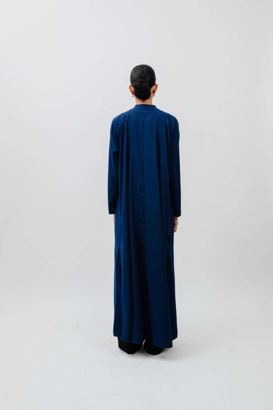 THE RAGLAN ABAYA