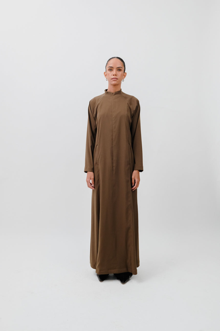 THE RAGLAN ABAYA