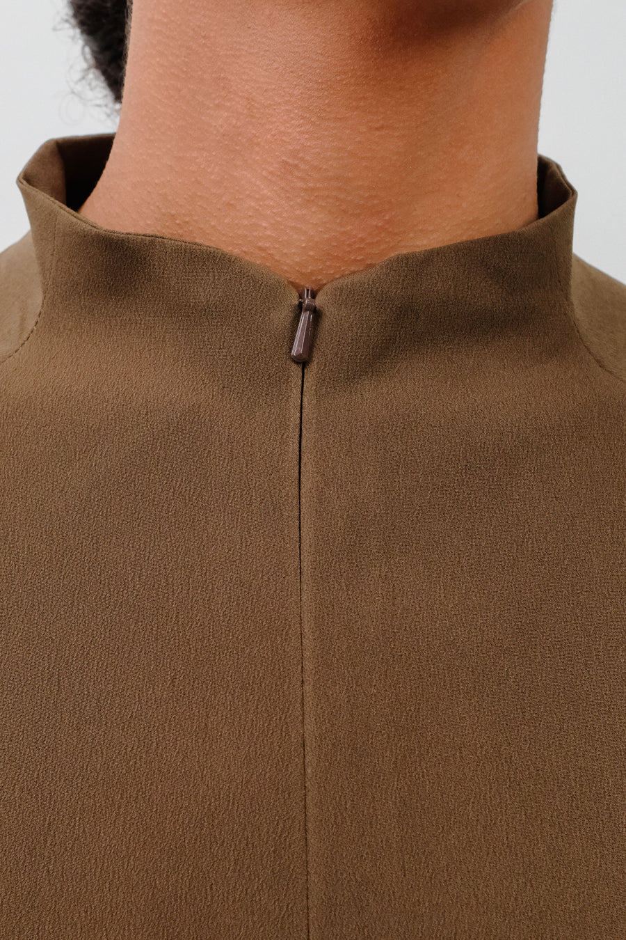 THE RAGLAN ABAYA