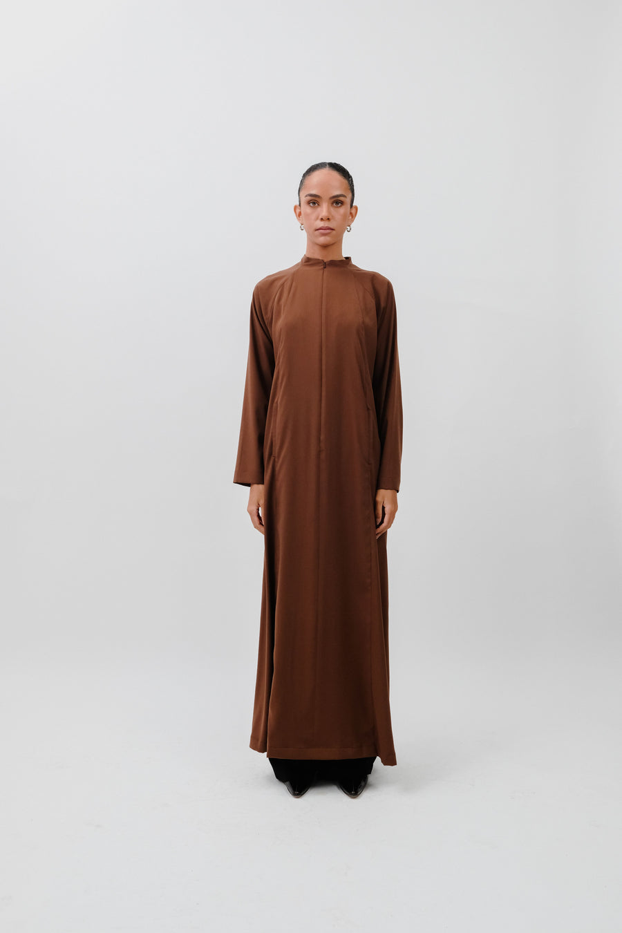 THE RAGLAN ABAYA