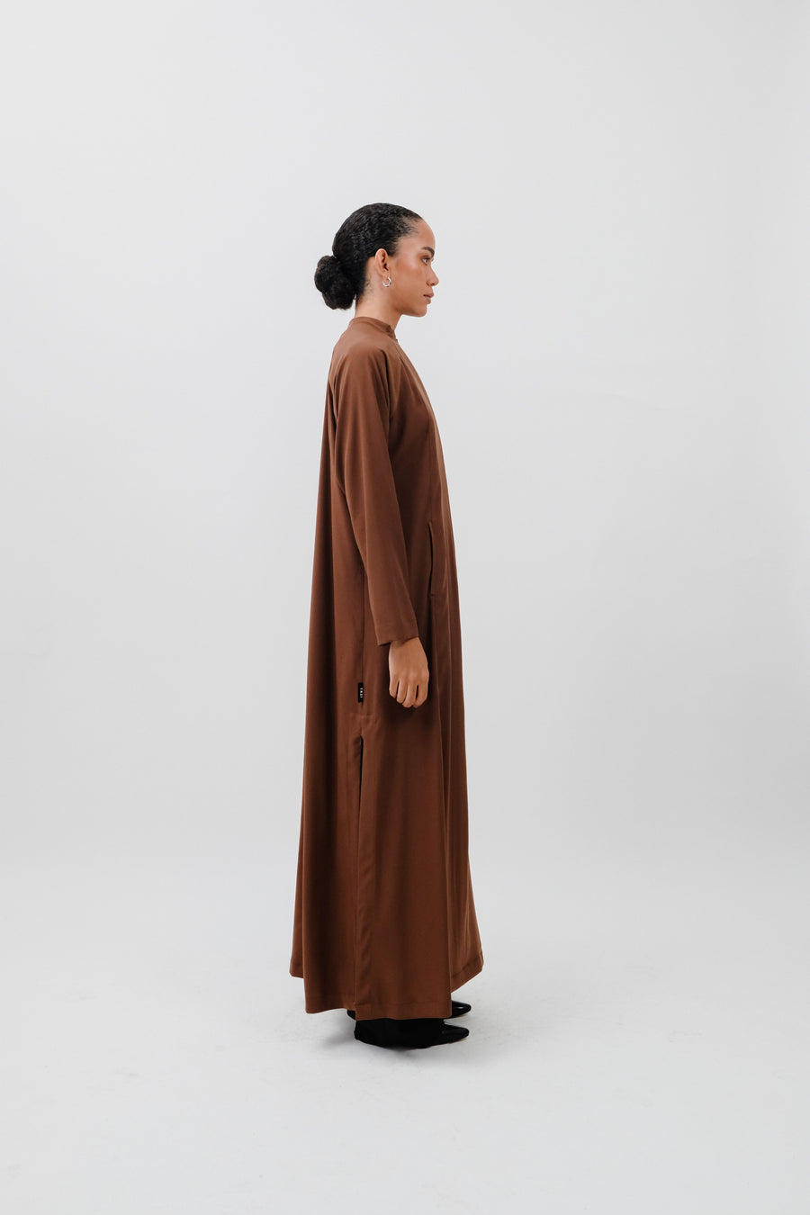 THE RAGLAN ABAYA