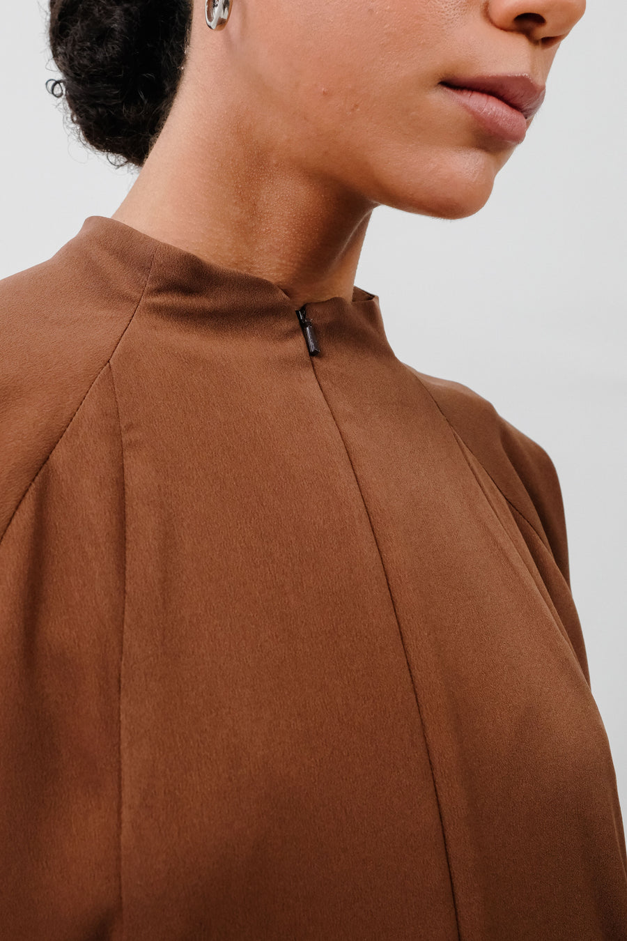 THE RAGLAN ABAYA