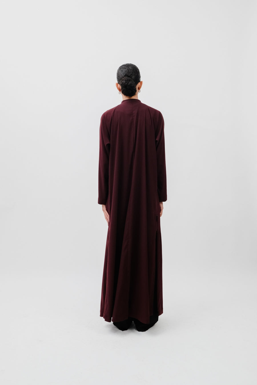 THE RAGLAN ABAYA