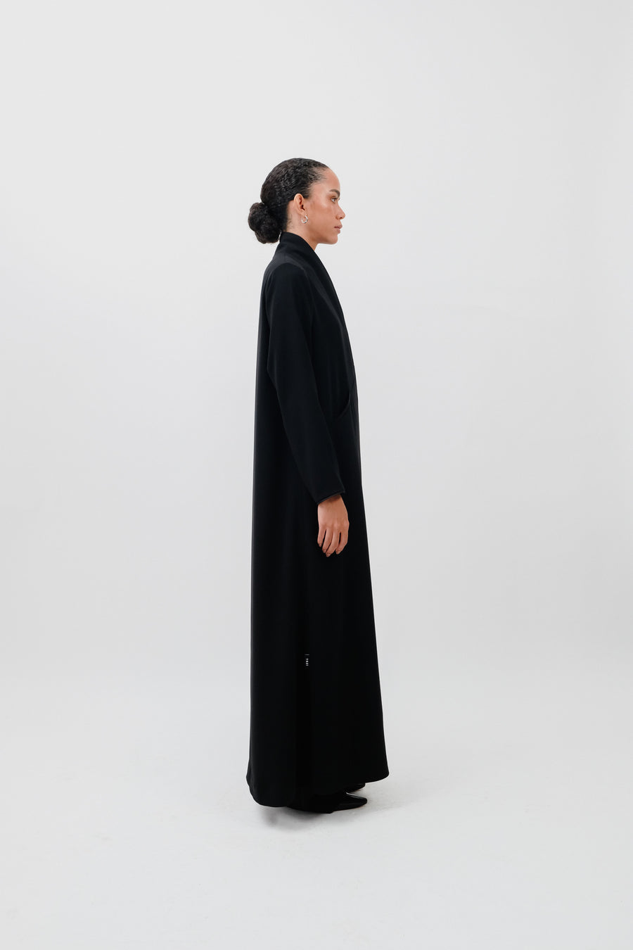 SILK ACCENT BLAZER ABAYA