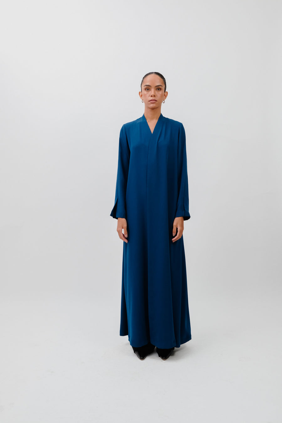 OFFSET SLIT ABAYA