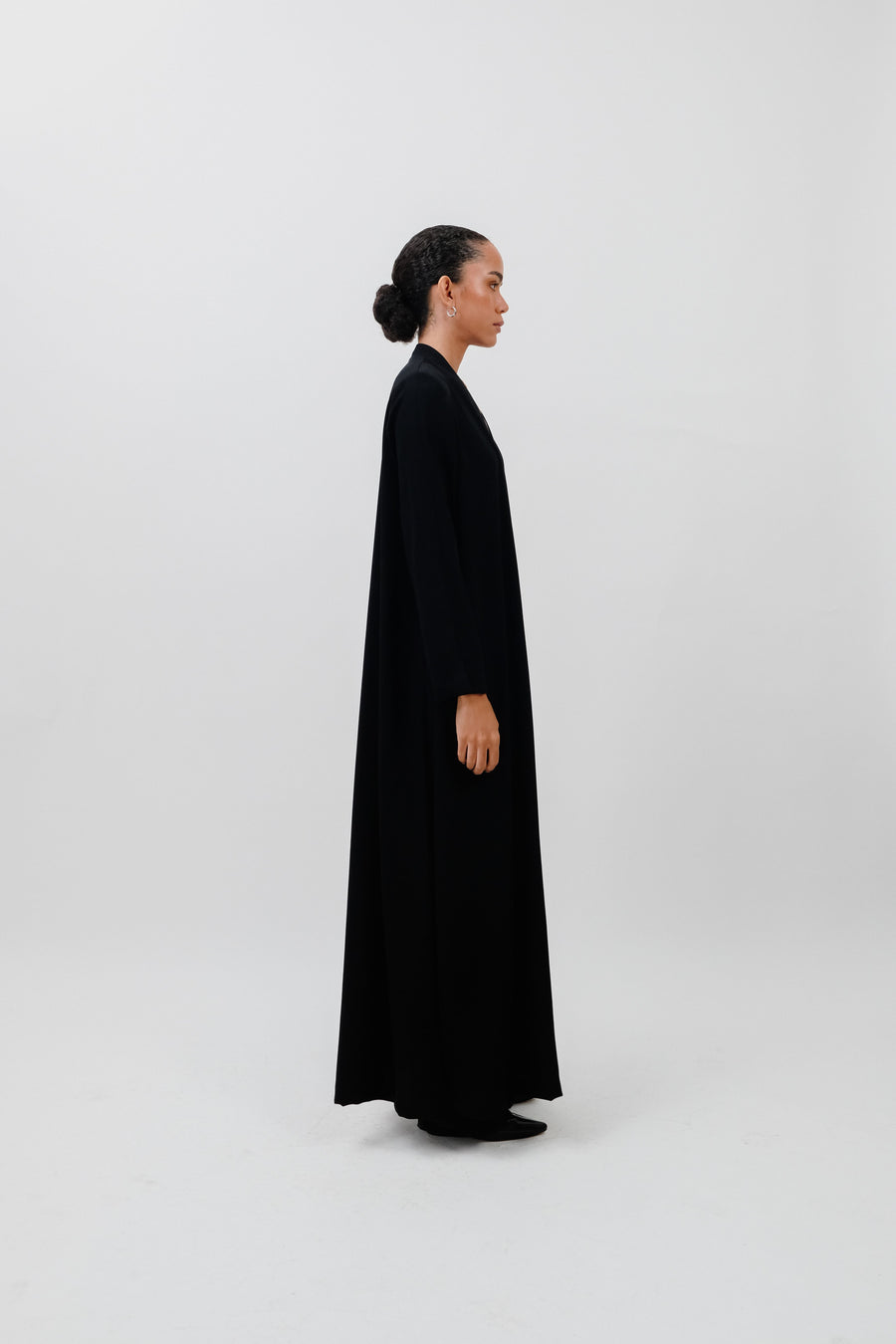 OFFSET SLIT ABAYA