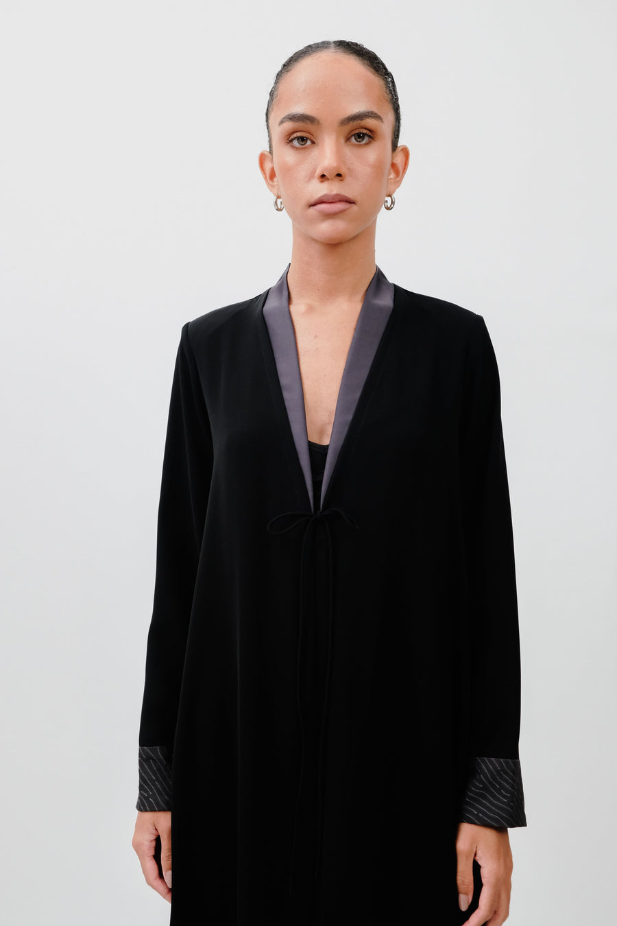 THE FINGERPRINT TIE ABAYA