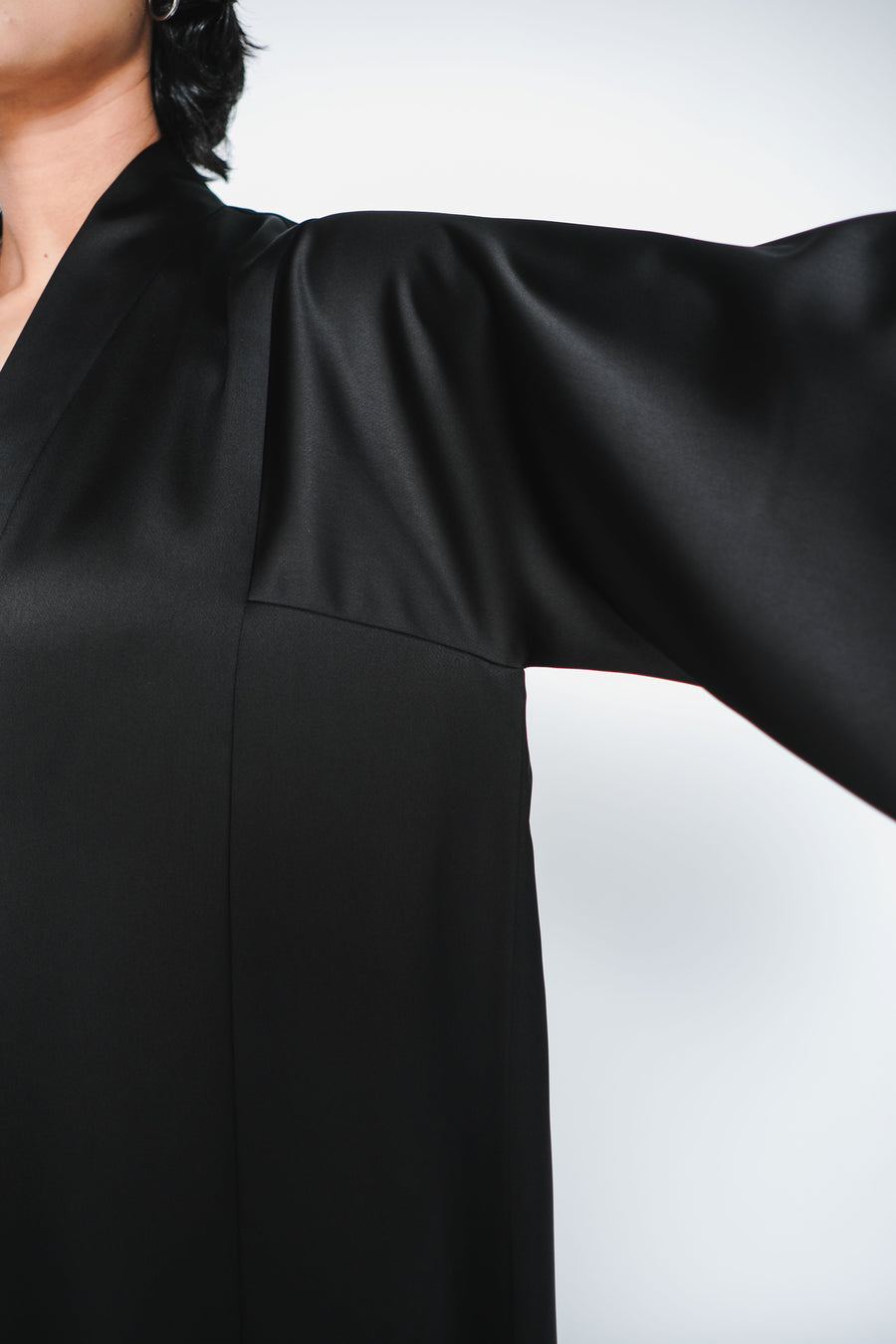 FLARED SLEEVE ABAYA