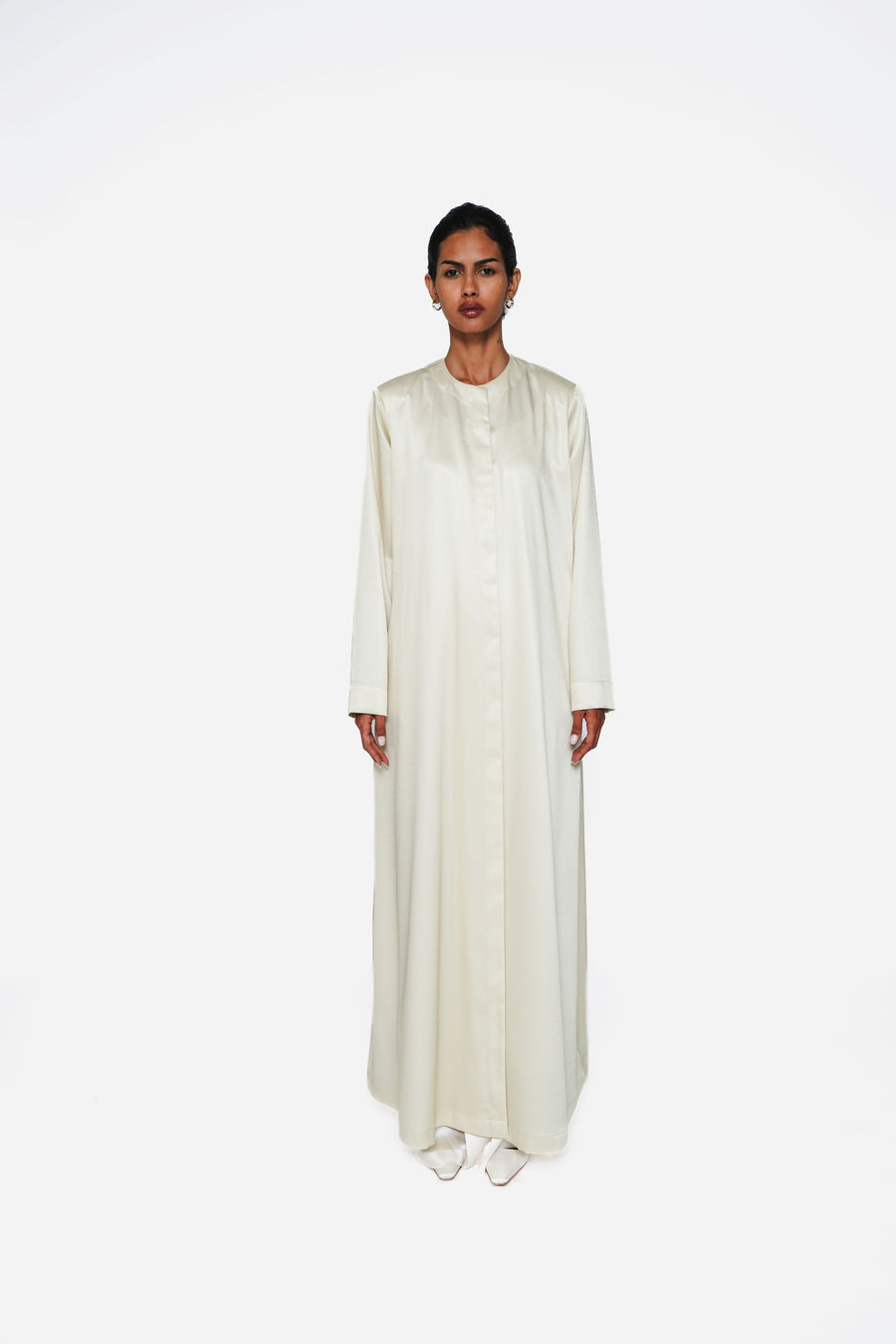 ROUND-NECKLINE PADDED SHOULDERS