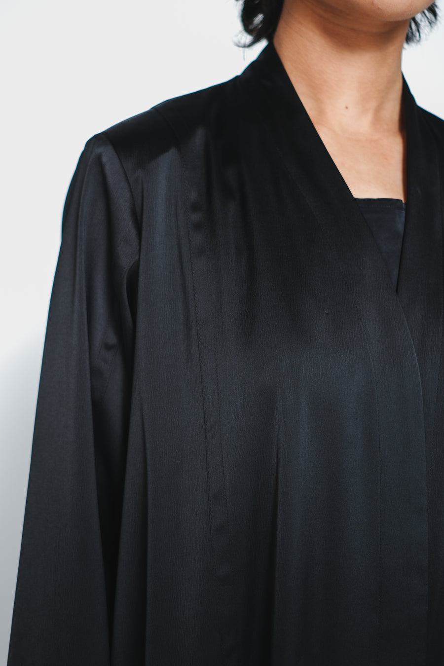 THE TOP-STITCH ABAYA