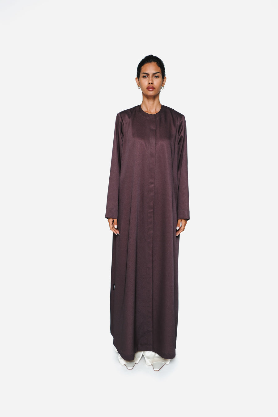 ROUND-NECKLINE PADDED SHOULDERS