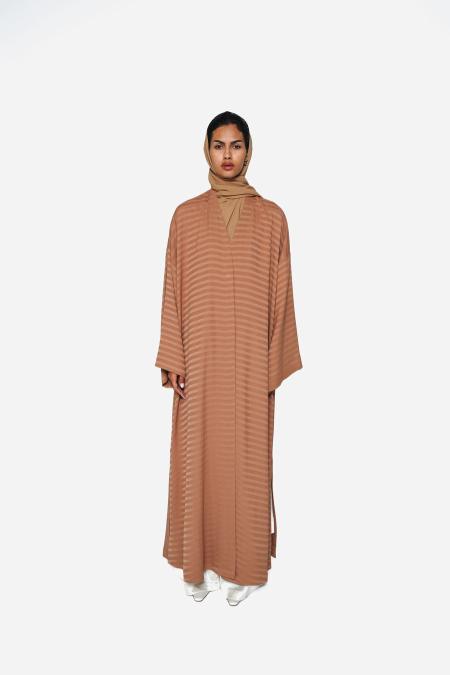 SILKY STRIPE ABAYA