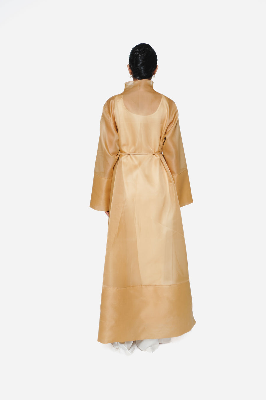 THE ORGANZA ROBE