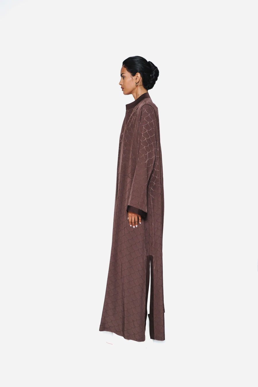 INVERTED SEMI-CIRCLE ABAYA