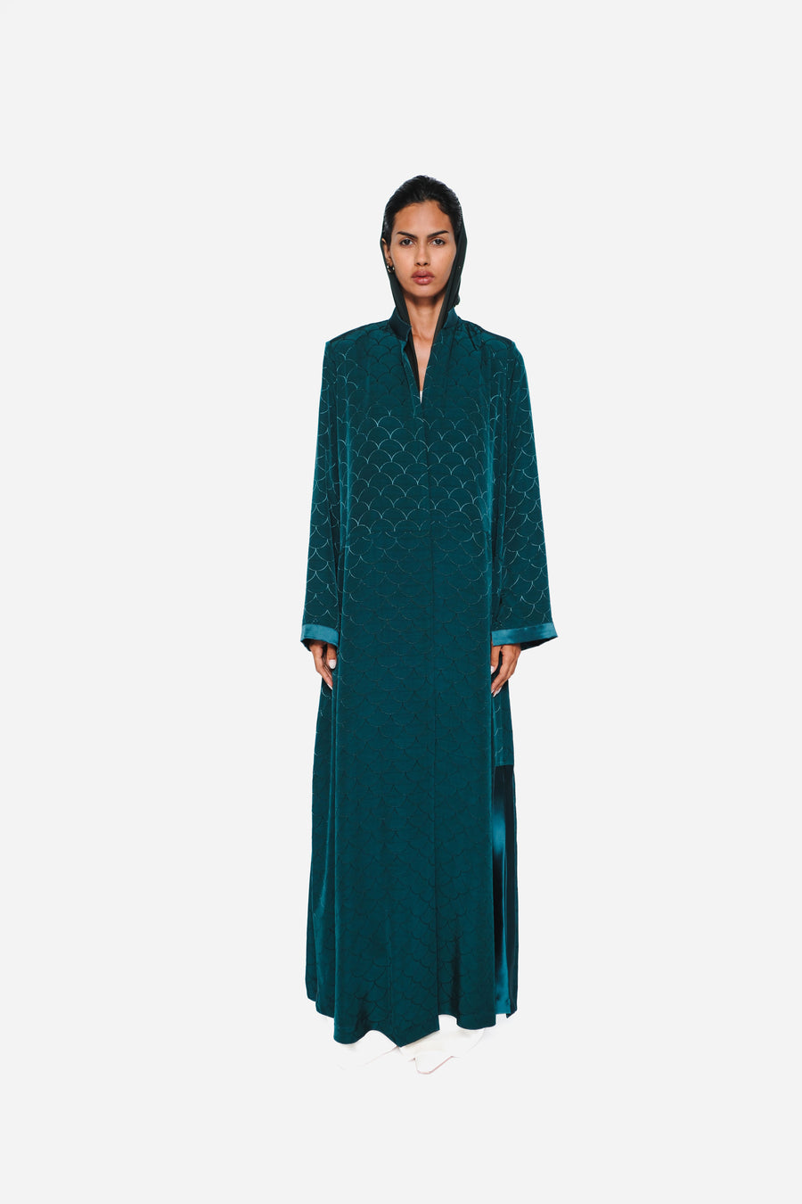 INVERTED SEMI-CIRCLE ABAYA