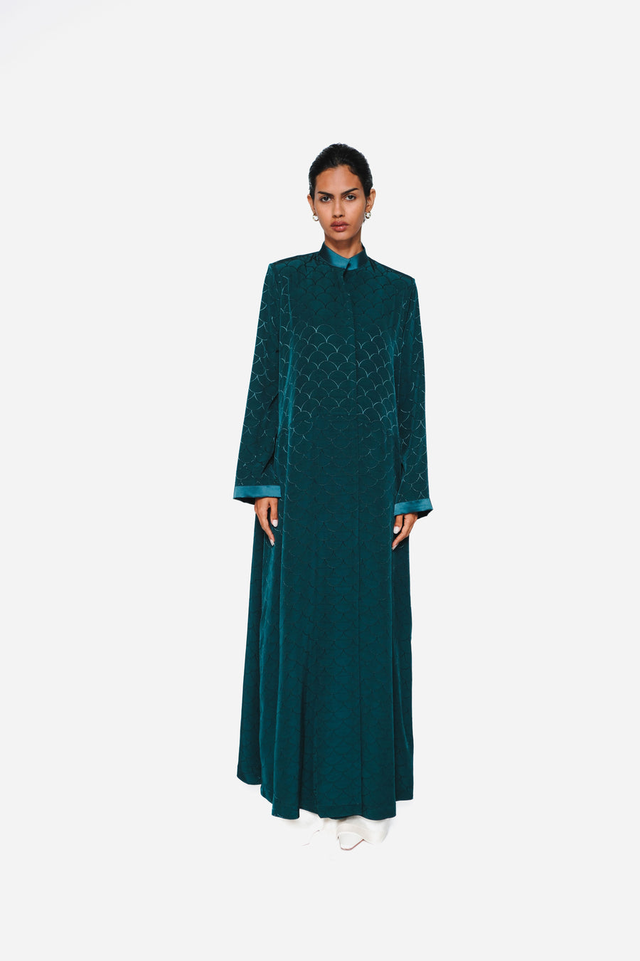 INVERTED SEMI-CIRCLE ABAYA