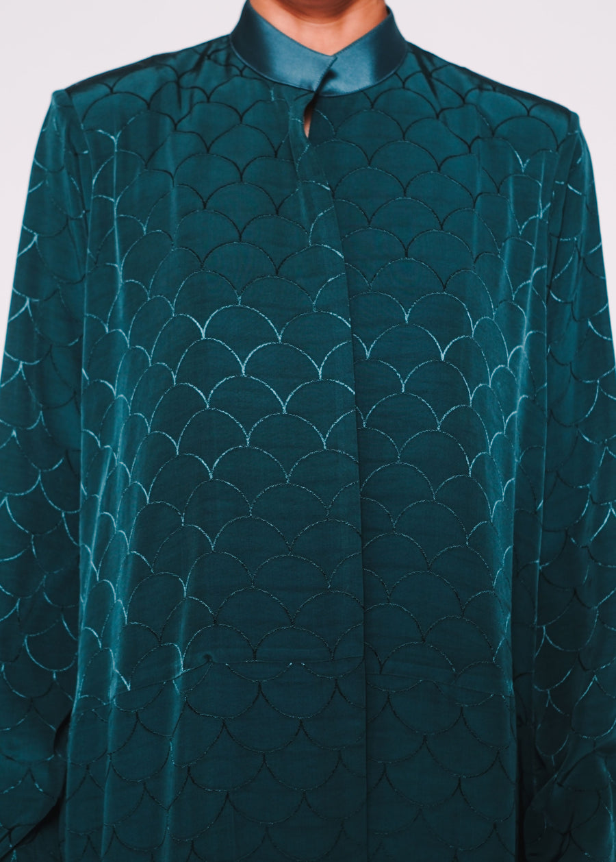 INVERTED SEMI-CIRCLE ABAYA