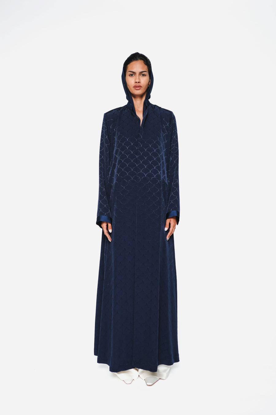 INVERTED SEMI-CIRCLE ABAYA