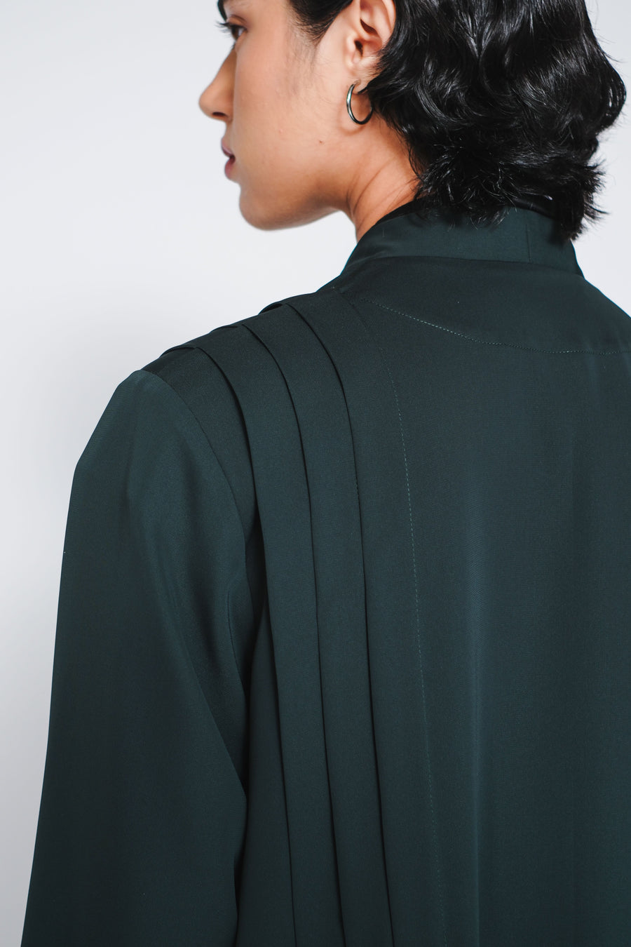 KNIFE PLEAT ABAYA