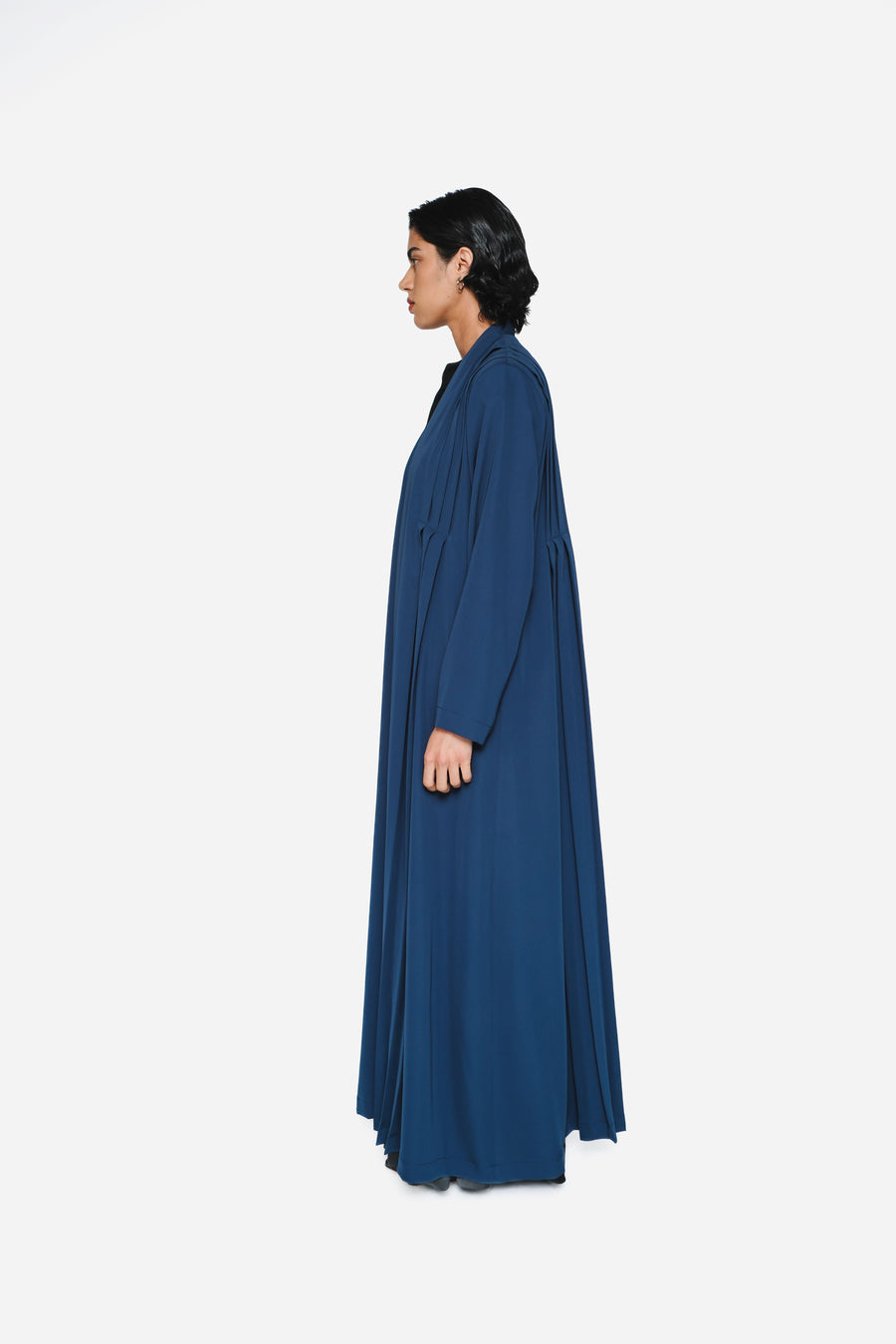 KNIFE PLEAT ABAYA