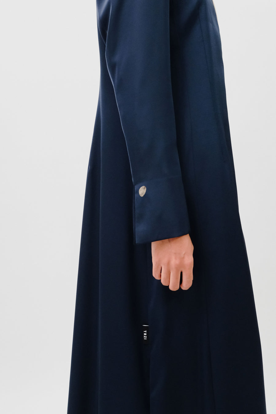 THE BELL SLEEVE SUIT ABAYA