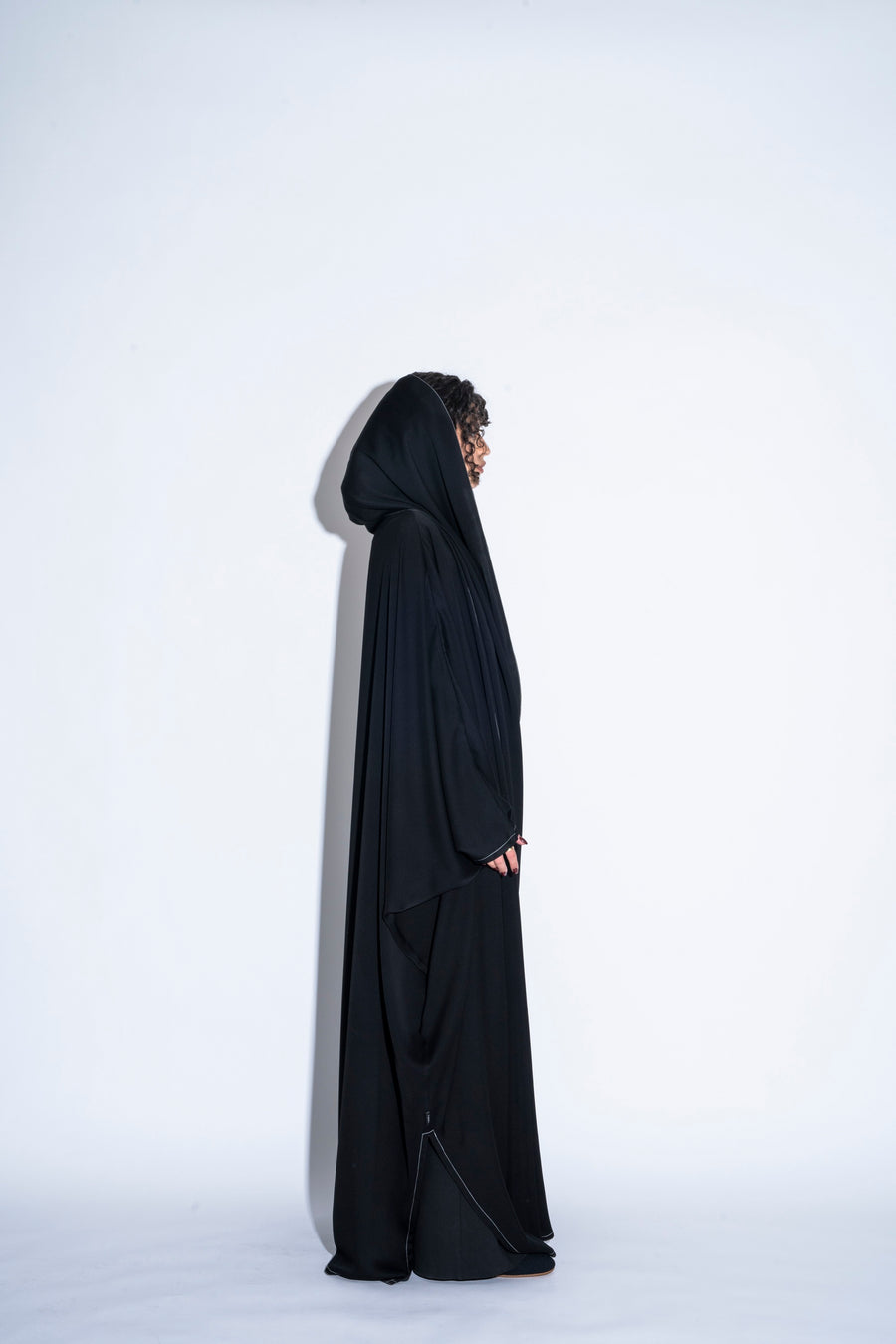 BISHT WITH ATTACHED HEADSCARF